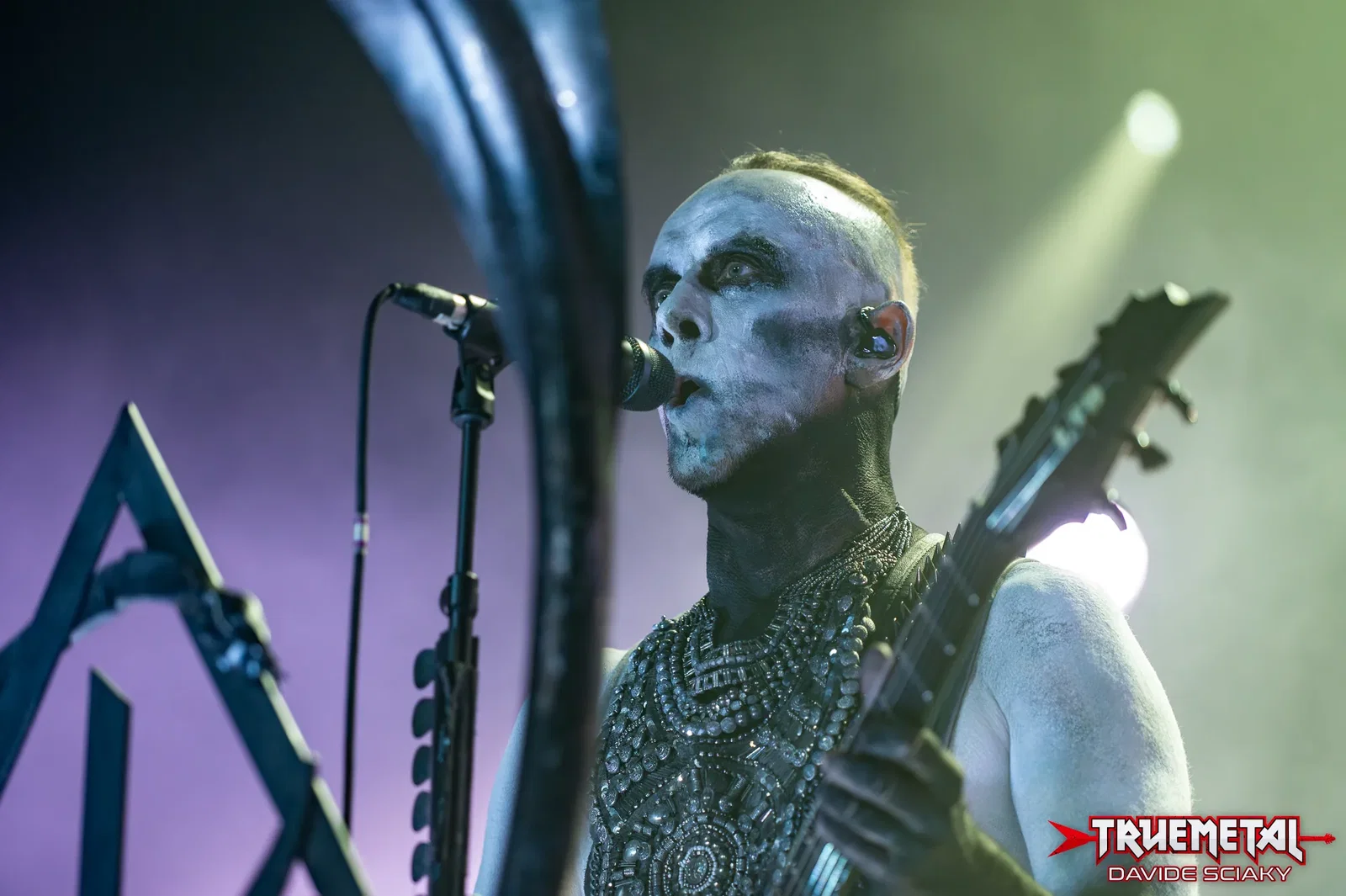 Behemoth: la premiere del video di "Avgvr (The Dread Vvltvre)" disponibile online dalle 17