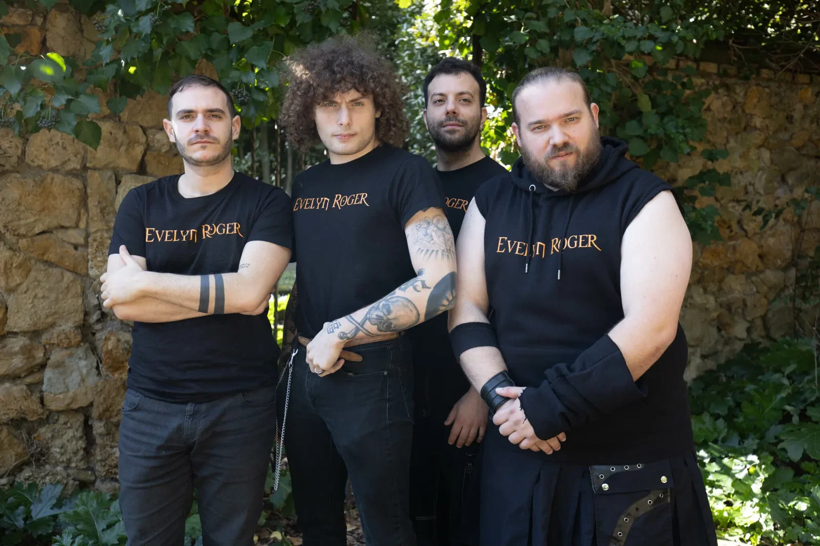 Evelyn Roger: entrano nel roster di Elevate Records, album d'esordio in arrivo