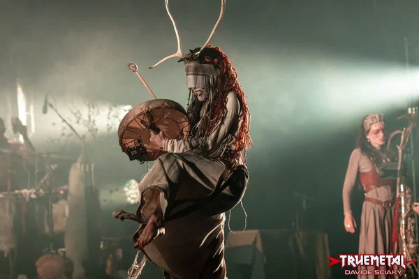 Heilung-3