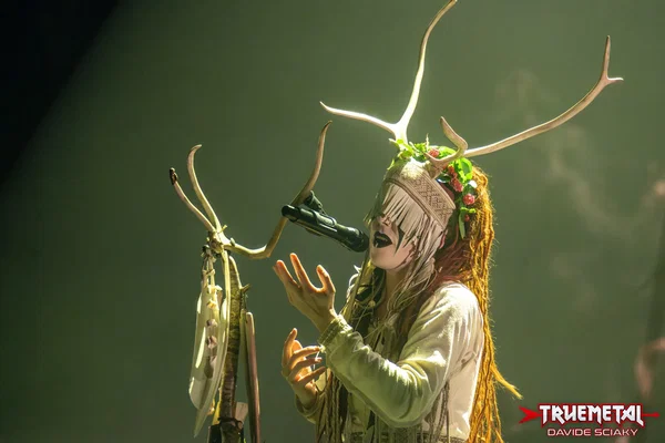 Heilung-4