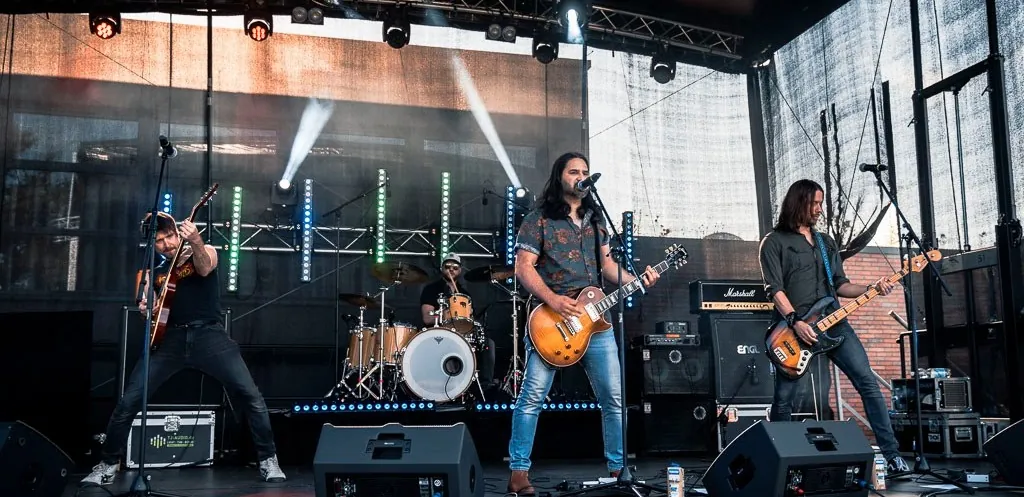 Stacy Crowne: guarda il video di "Street Vampires"