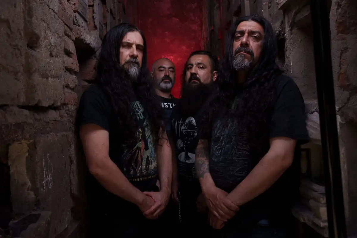 Devs Mortvorvm: ascolta 'Orgy in the Graveyard', il nuovo singolo