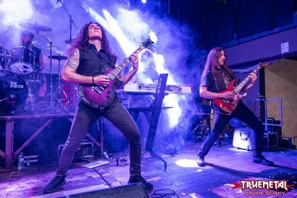 Dragonhammer-4