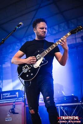 01- sunpocrisy solidarrock (1)