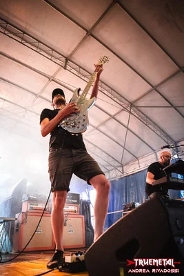 01- sunpocrisy solidarrock (4)