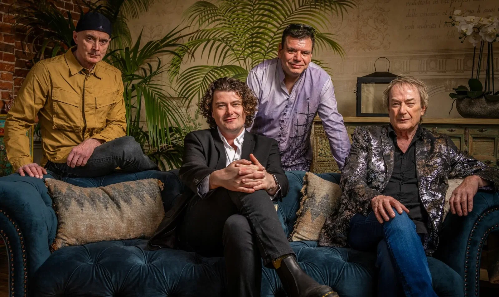Asia: il supergruppo inglese firma con Frontiers Music Srl