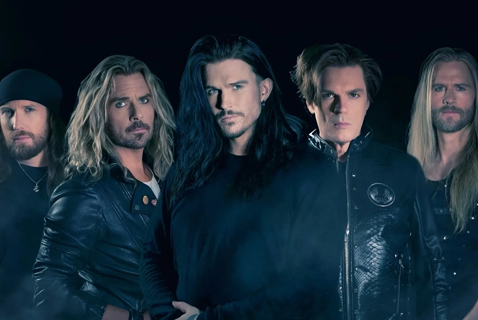 Crowne: il nuovo album "Wonderland" in uscita il 22 agosto