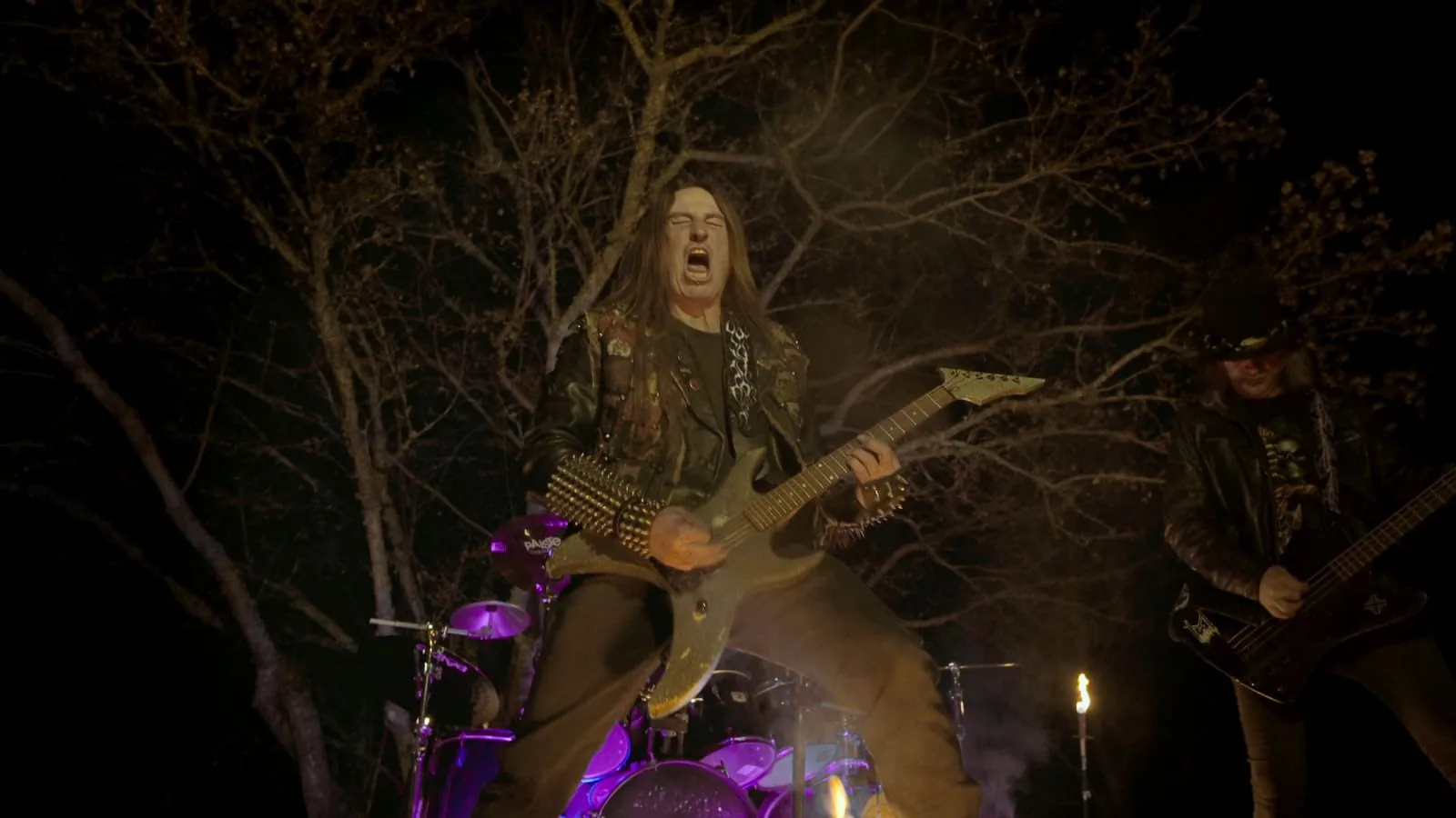 Asaru: il video del brano "Raise the Flame" dal nuovo LP "V.O.I.D."