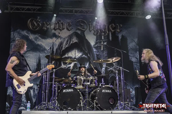 Grave-digger