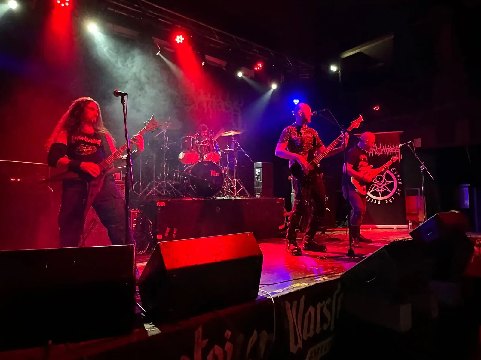 Necromass e Handful Of Hate: le date del tour italiano