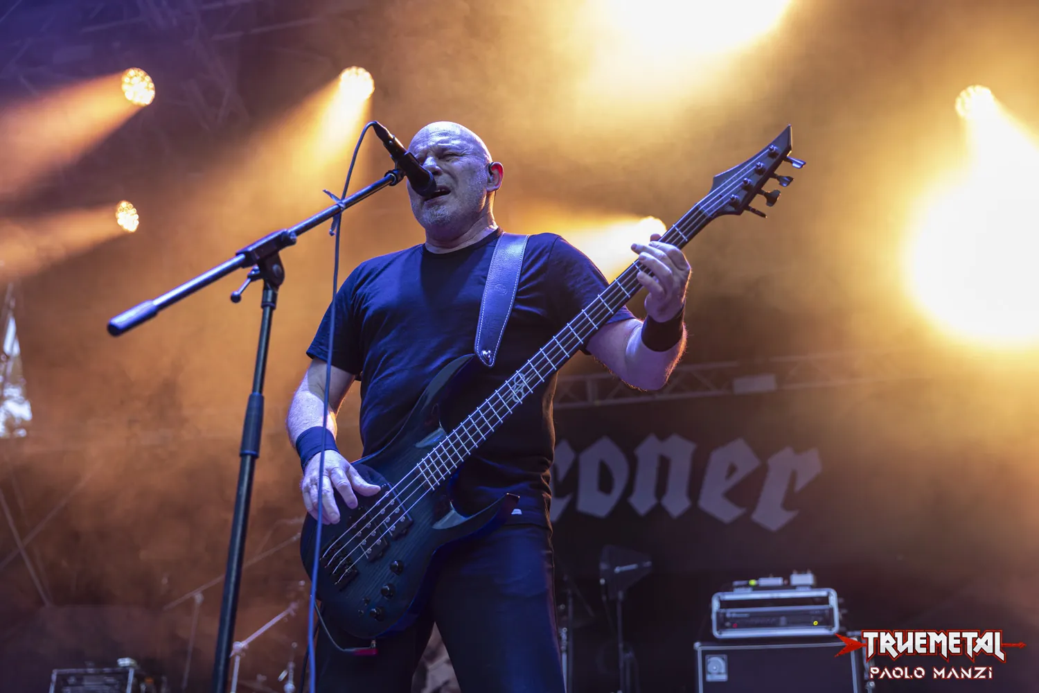 Coroner: il video del nuovo singolo "Symmetry"