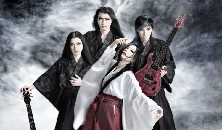Onmyo-Za (陰陽座): ascolta il singolo "深紅の天穹"