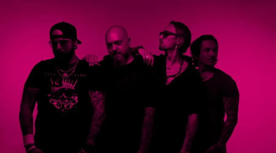 Self Deception: la firma con la nuova etichetta Napalm Records