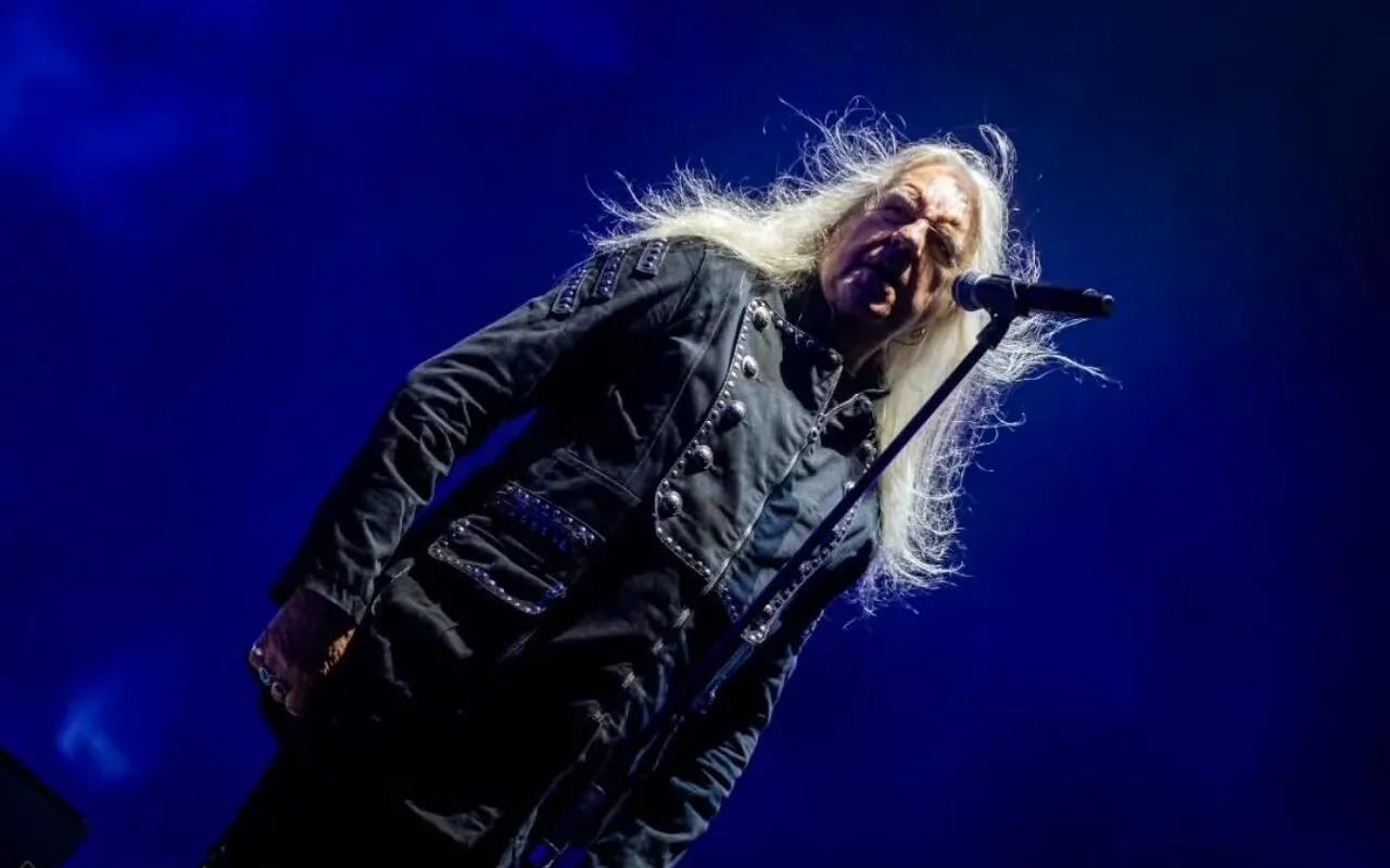 Saxon: Biff Byford, "Dovrò sottopormi a un breve ciclo di chemioterapia per guarire dal cancro alla prostata"