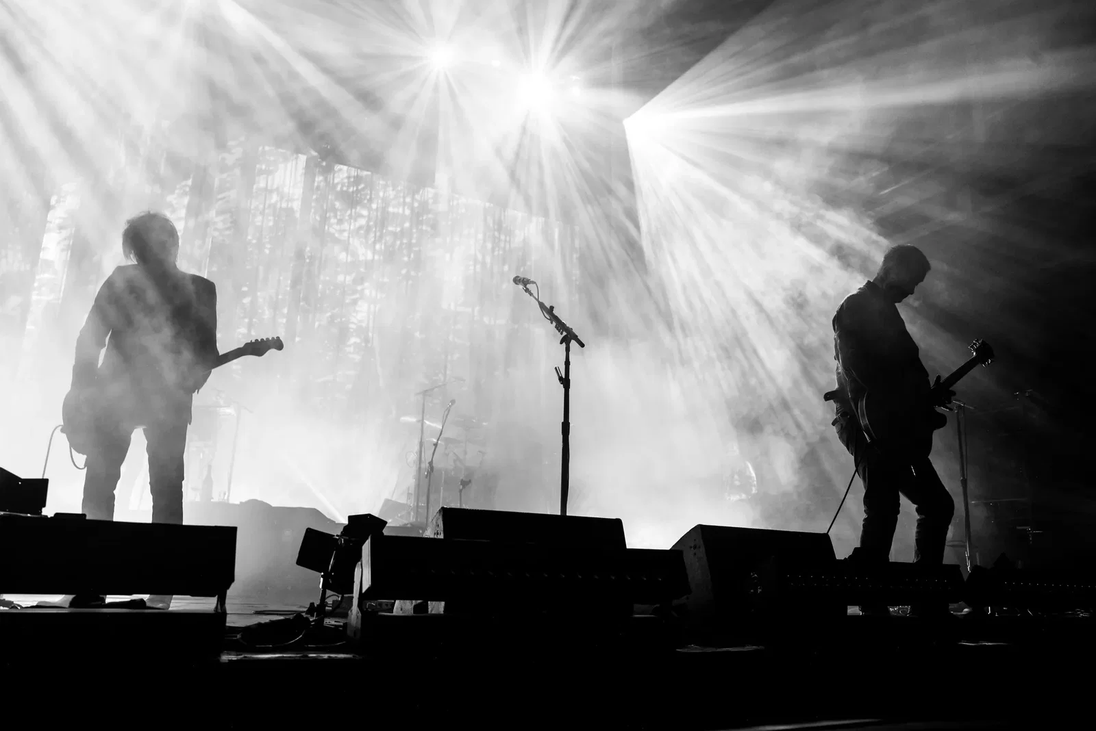 Queens Of The Stone Age: iniziato il tour europeo riportando in scaletta due rarità di "Era Vulgaris"