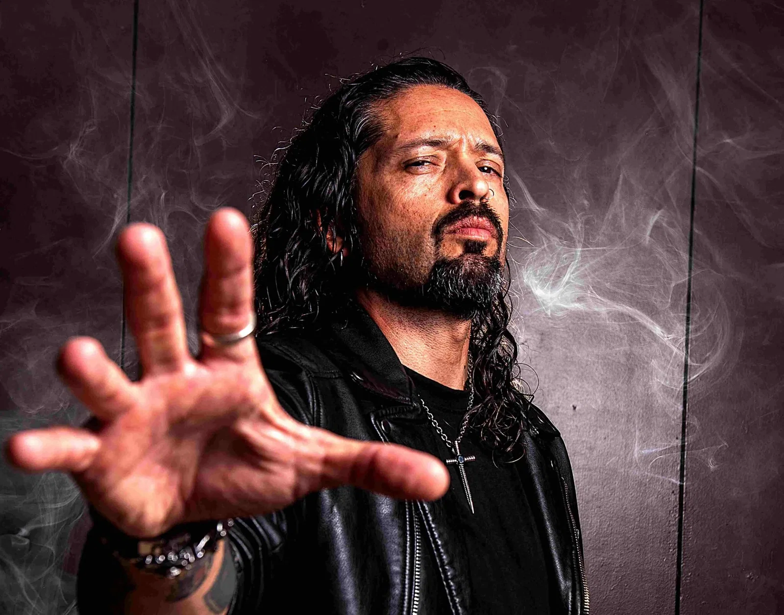 Ronnie Romero: annunciato il nuovo album "Backbone" in uscita ad ottobre