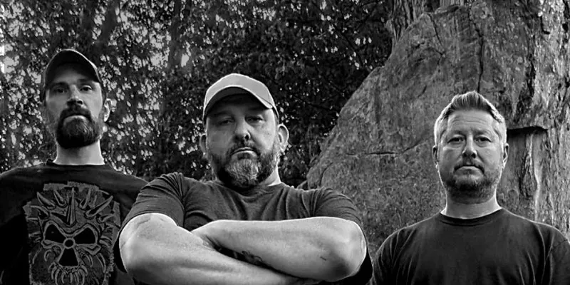 The Crooked Skulls: pubblicato il nuovo singolo "Iron Smile” con Bob Balch dei Fu Manchu