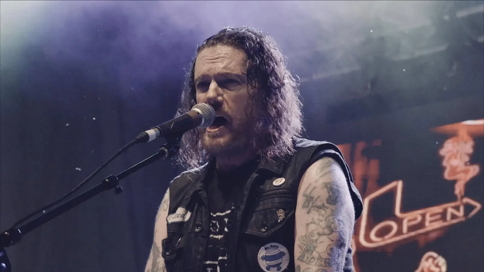 Guns N' Roses: il tastierista Dizzy Reed condivide il singolo "Earn It 2 Burn It" dal prossimo album solista "Rock 'N' Roll Chose Me"