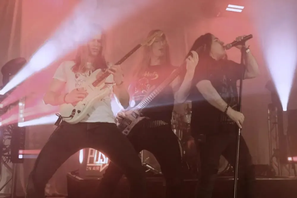 Æternia: annunciato il debut-album "Into the Golden Halls", primo singolo online