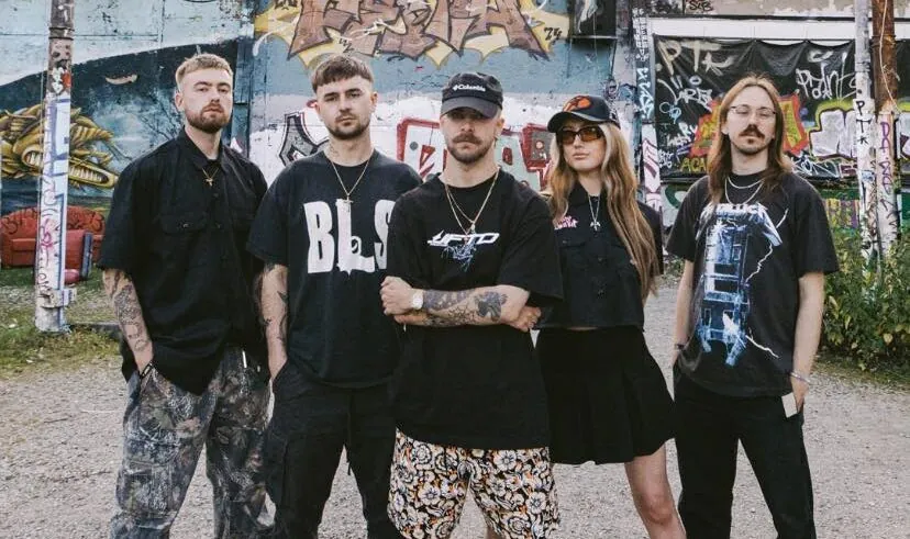 Guilt Trip: firma con Roadrunner Records, online il video del singolo "Burn"