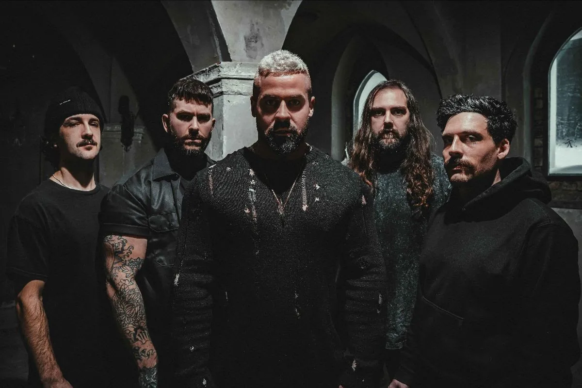 Teeth: pubblicato il video del nuovo singolo "Blue And Cold"