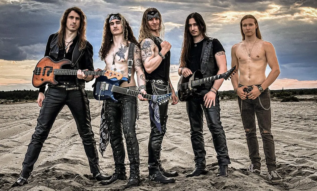 Wings of Steel: pubblicato il nuovo singolo e video "Burning Sands"