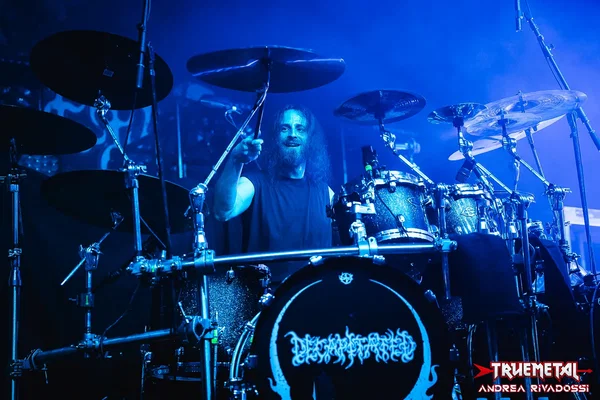 20251004 - 02 - decapitated fabrique (5)