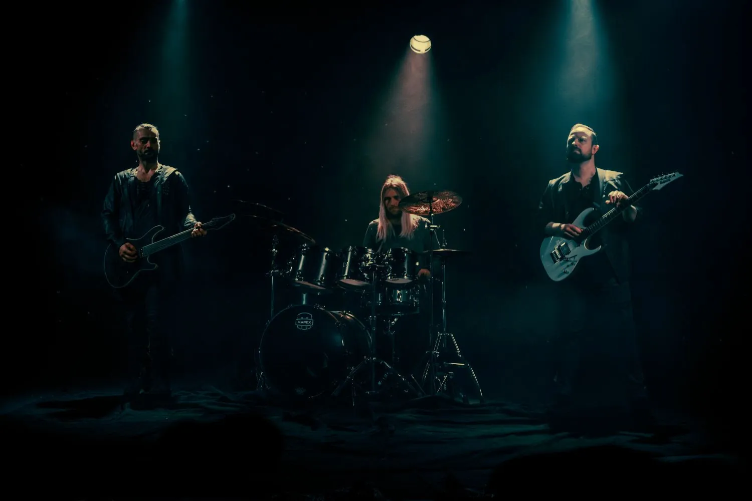 Alien Orchestra: online "The Last Horizons", primo singolo dal nuovo EP "Under My Pale Skin"