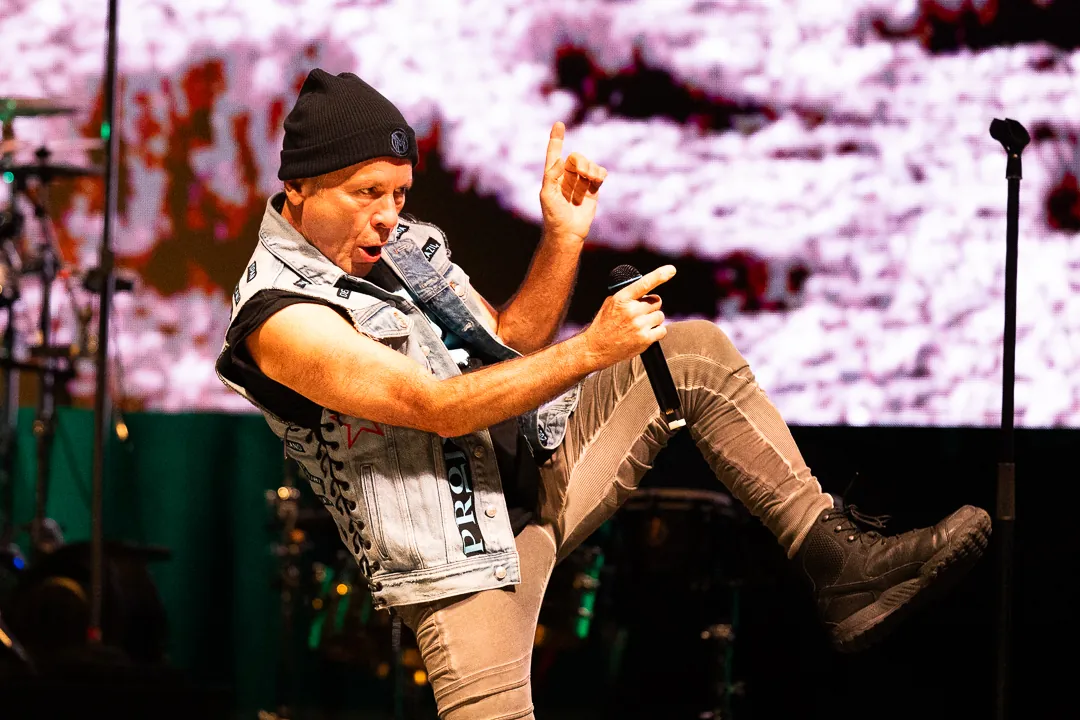 Live Report: Bruce Dickinson @ Wiltern Theatre, Los Angeles - 05/10/2025