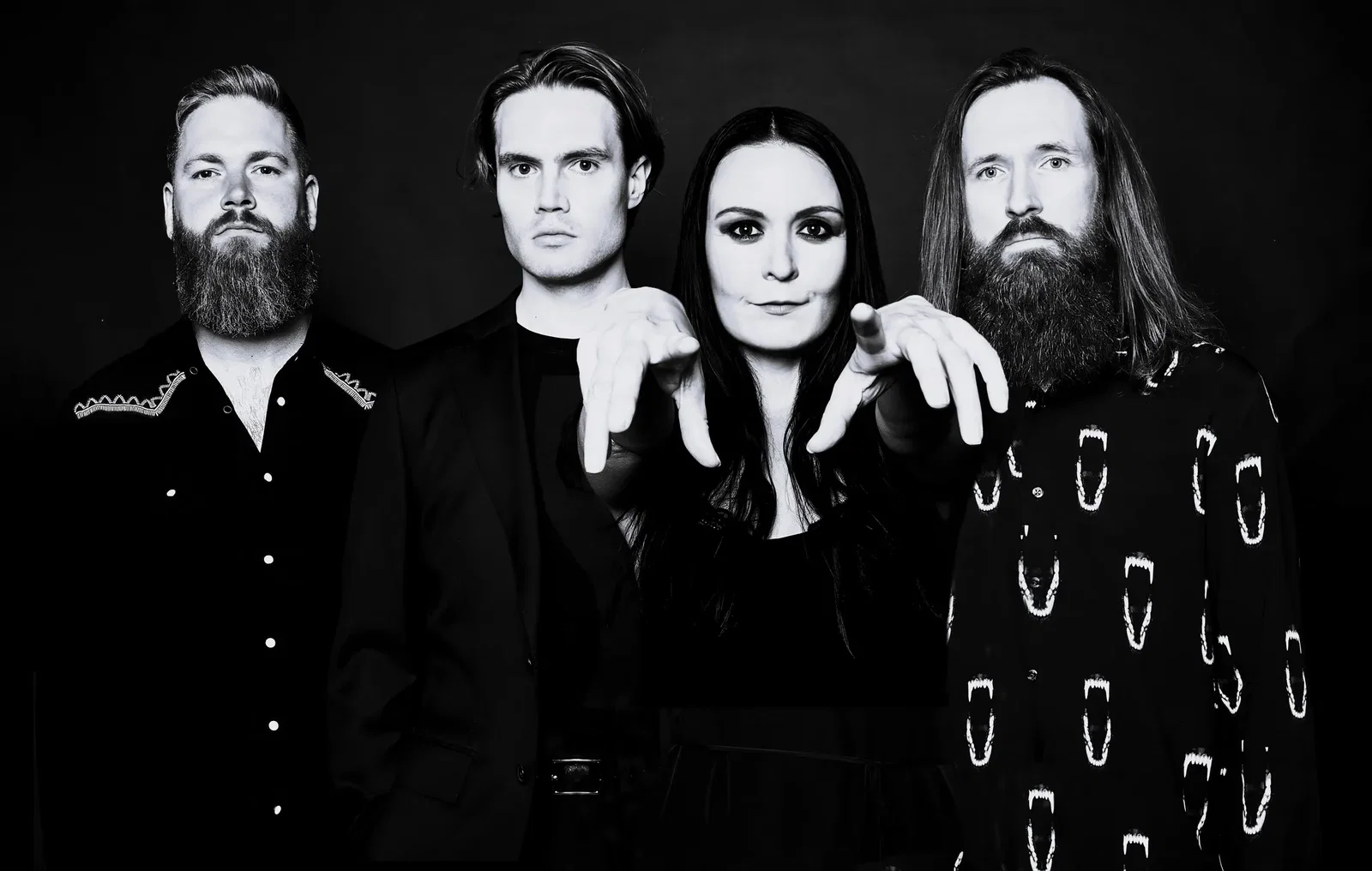 Cold In Berlin: guarda "The Stranger", il nuovo singolo