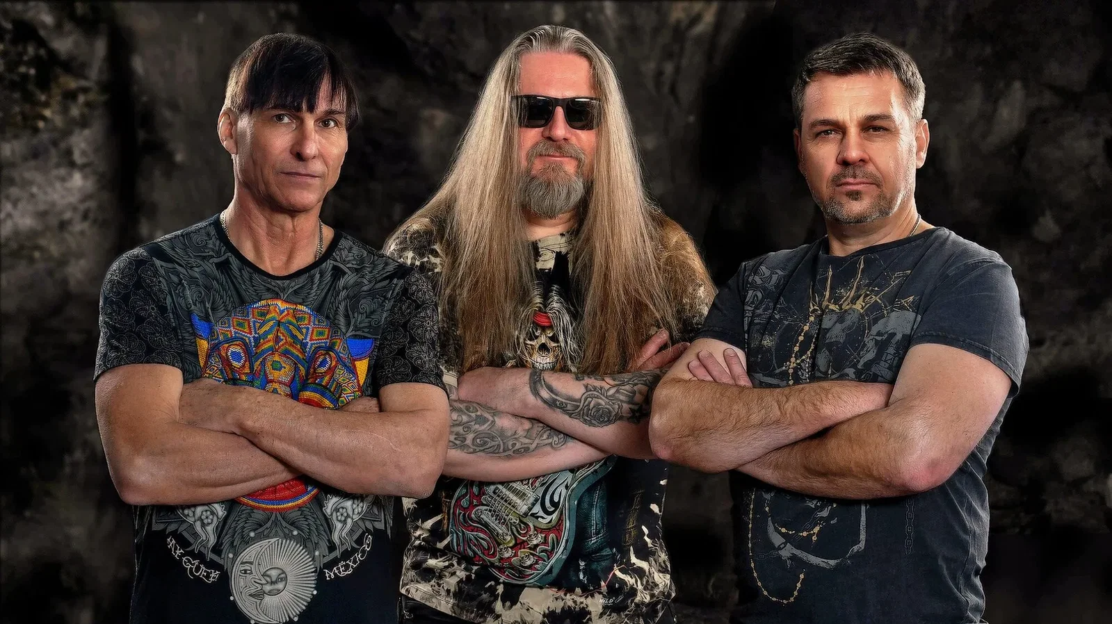 Extra Band: pubblicato il nuovo singolo "Máme Fire"