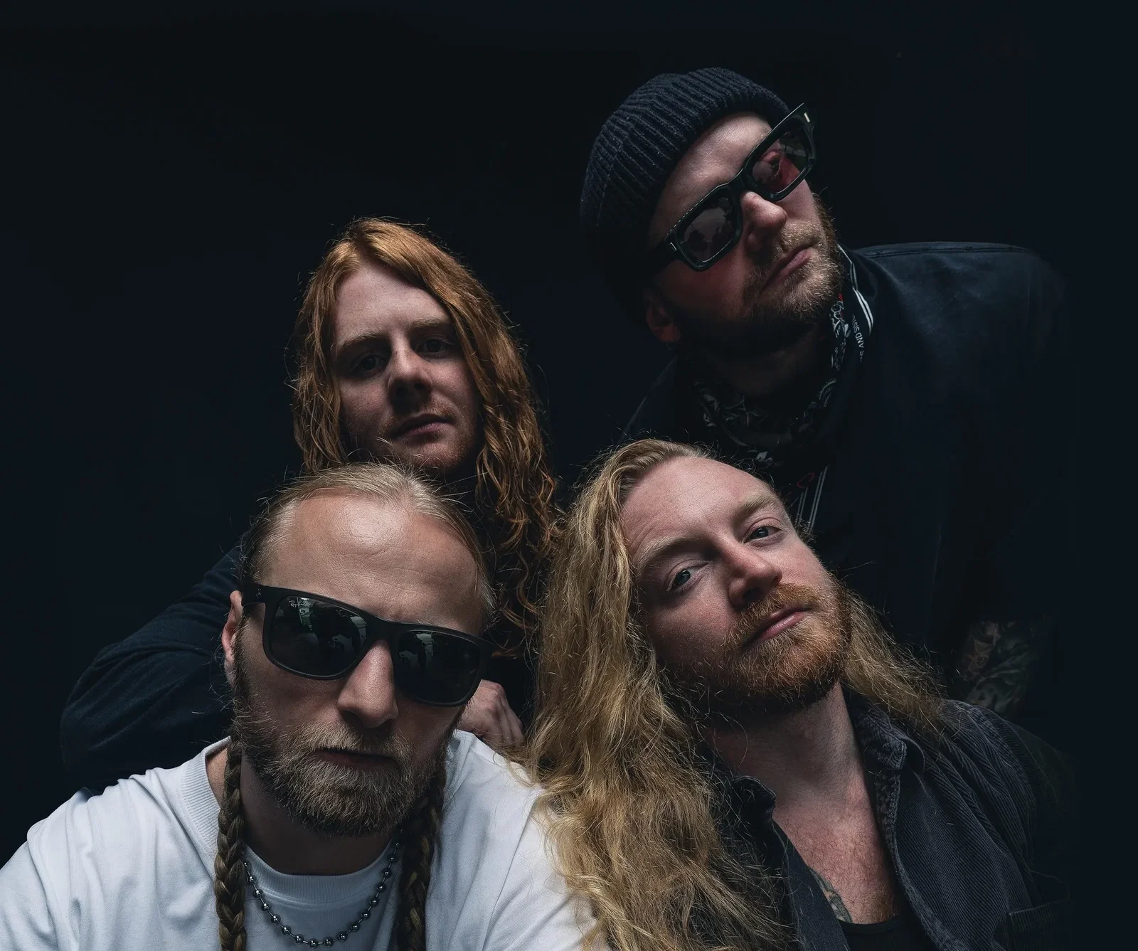 Stellar Circuits: disponibile il lyric video di "In the Smoke"
