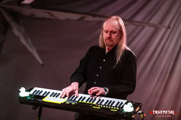 Stratovarius-5