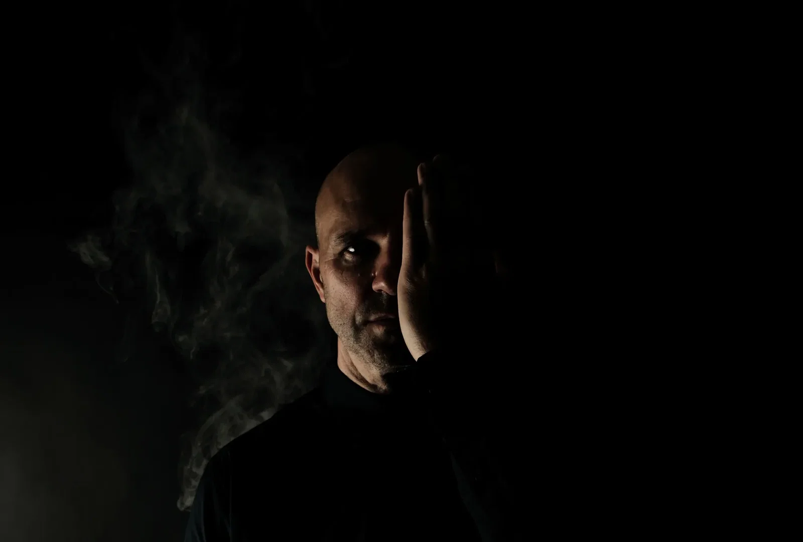 Tales Of Mike: pubblicato il visualizer video di "Money Tree" dal prossimo album "Human"