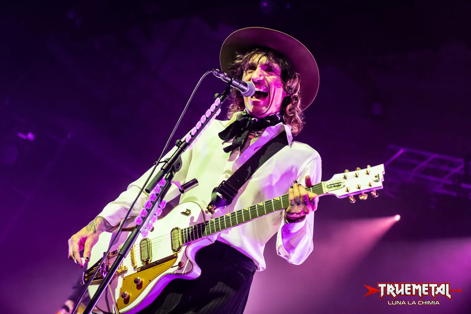 The Darkness: due date a Verona e Pistoia nel 2026