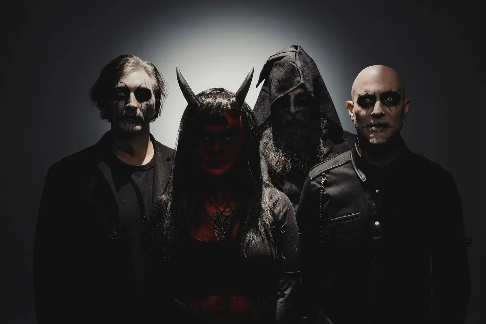 Vesseles: guarda "Scriptures Etched into the Mind's Pillars", il nuovo video