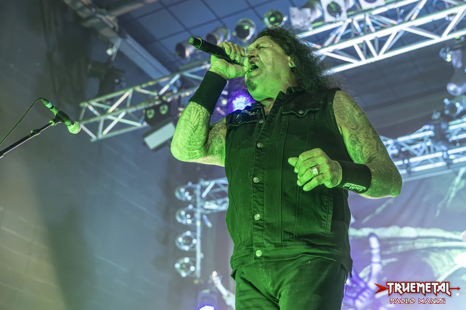 Testament: Chuck Billy conferma la versione remixata dell'album "Souls Of Black"