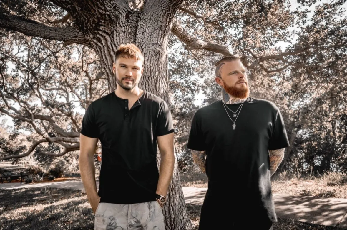 Dead Air Divine: pubblicato il video per il terzo singolo "Breakthrough"