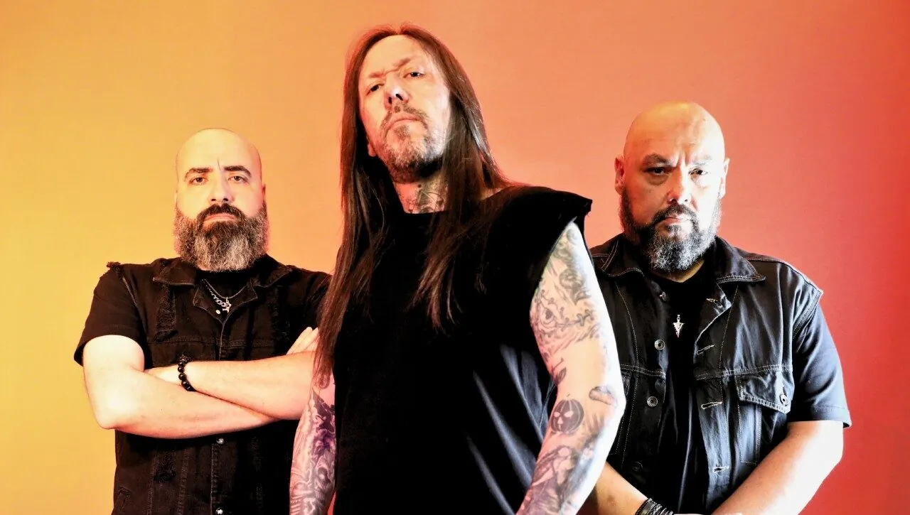 Fallen Shadows: il video di "Torture and Faith"