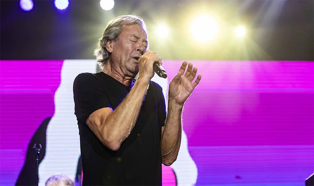 Deep Purple: Ian Gillan ricoverato d'urgenza in ospedale