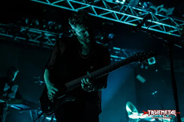 Leprous-4