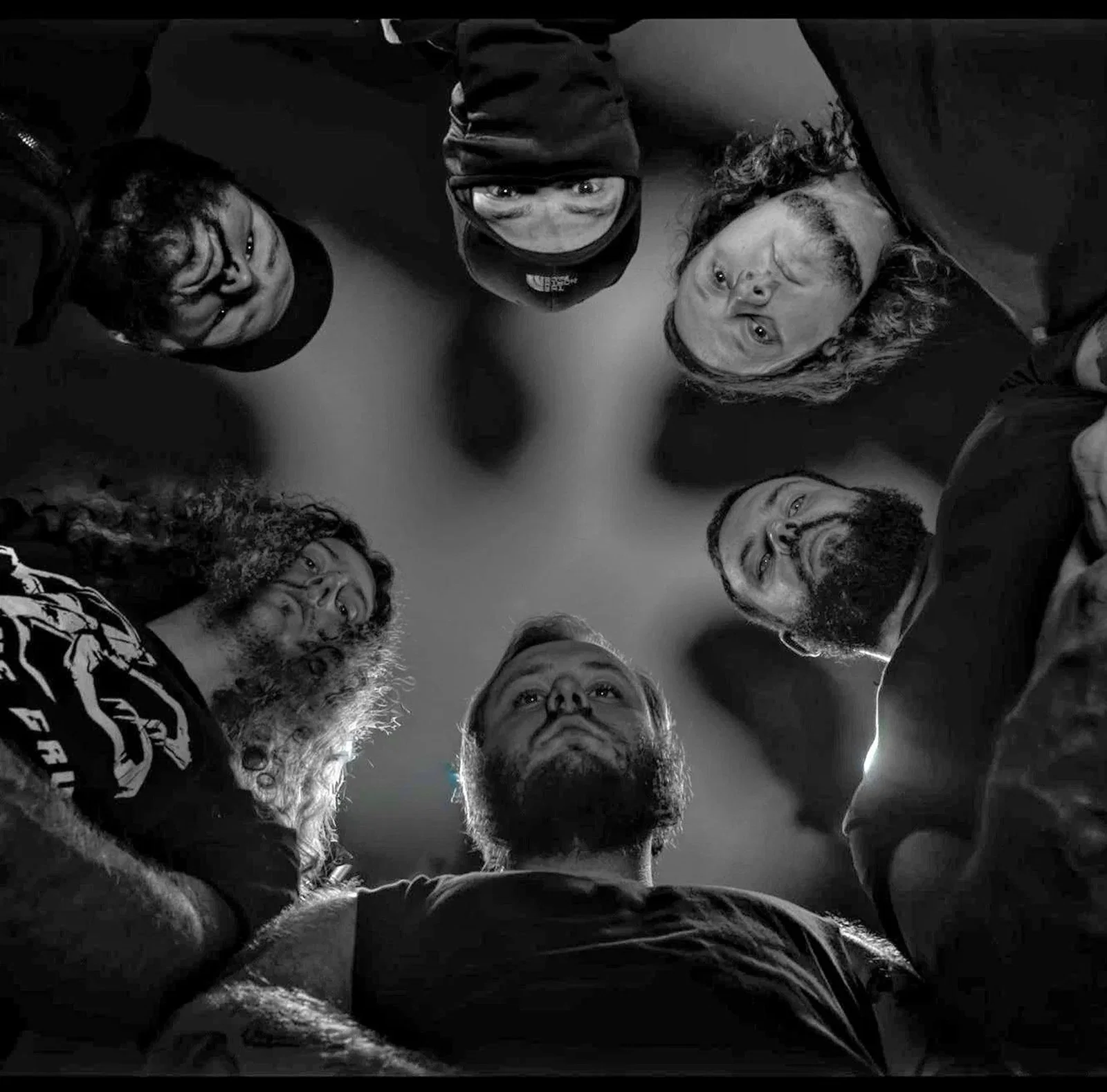 Scratch One Grub: album di debutto e suovo singolo