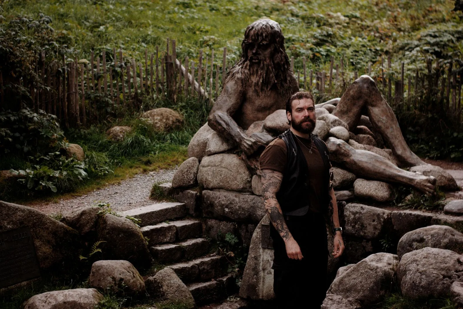 Vrîmout: lyric video per "Vom Traum zur Pflicht"