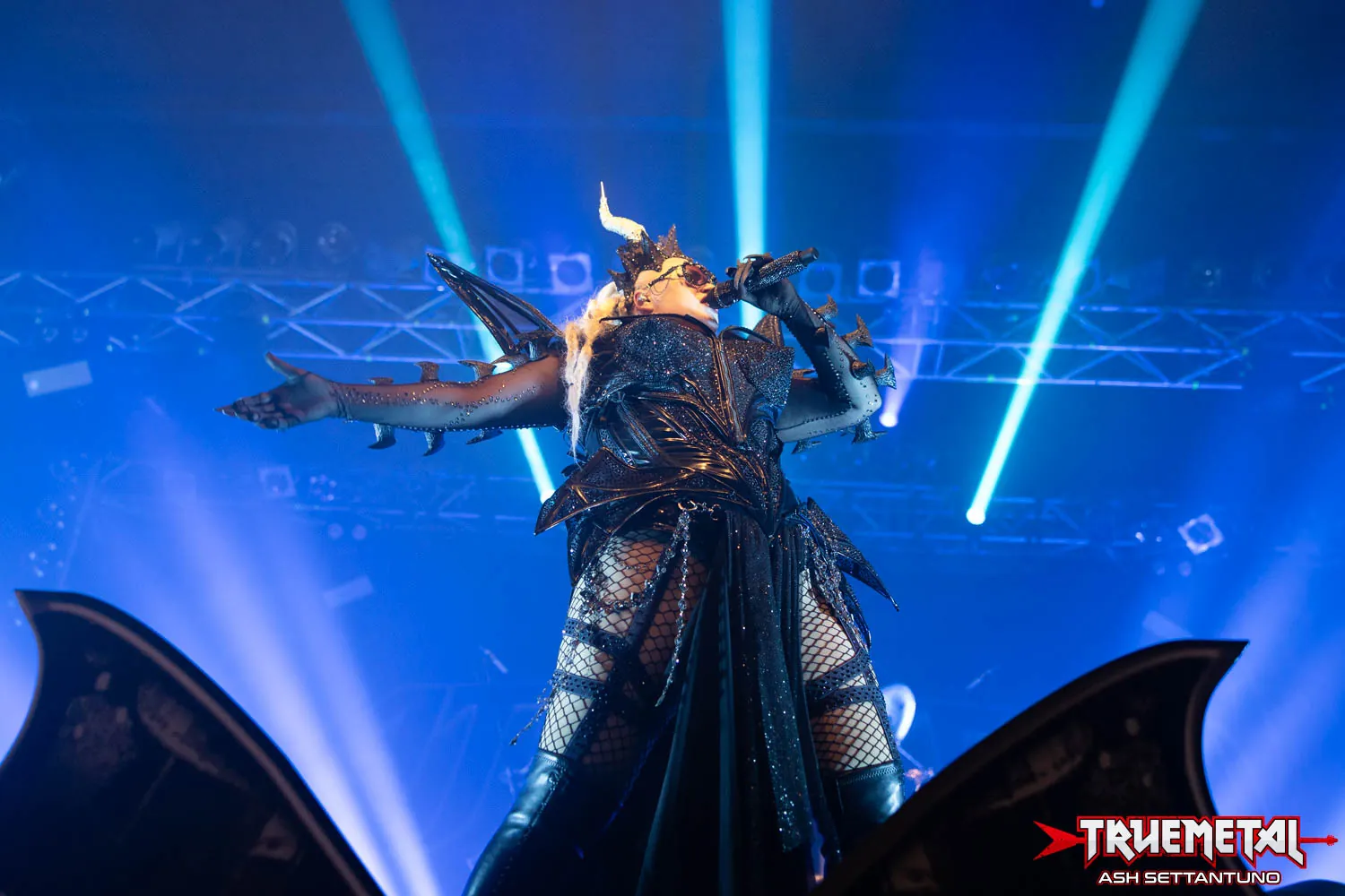 Battle Beast: la band si separa dalla cantante Noora Louhimo