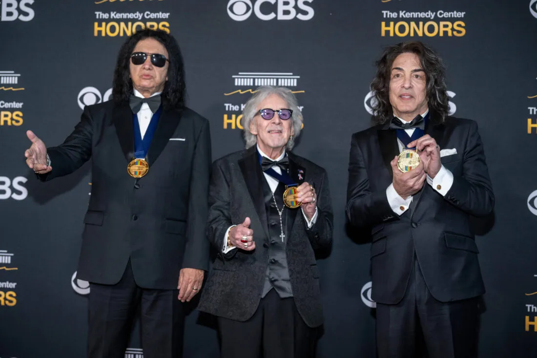 Kiss: insigniti delle Medaglie del Kennedy Center Honor dal Presidente Donald Trump