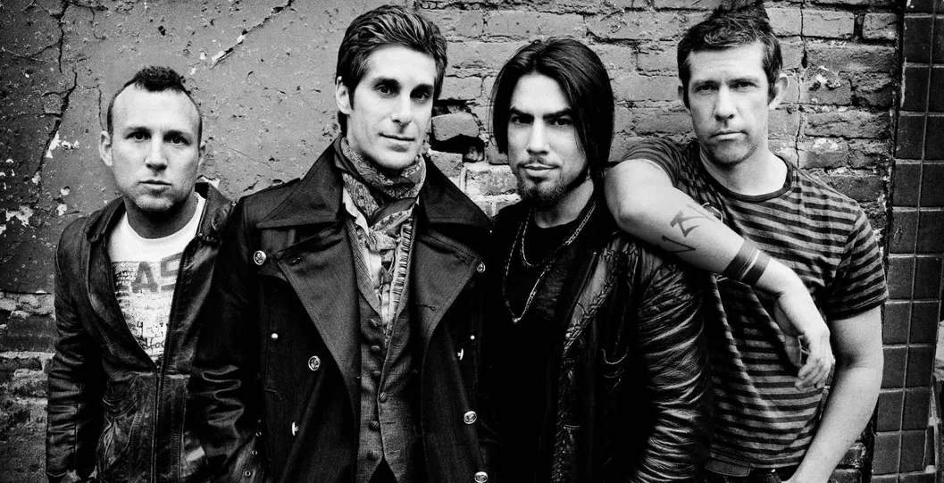 Jane's Addiction: raggiunto l’accordo legale dopo la rissa sul palco tra Perry Farrell e Dave Navarro