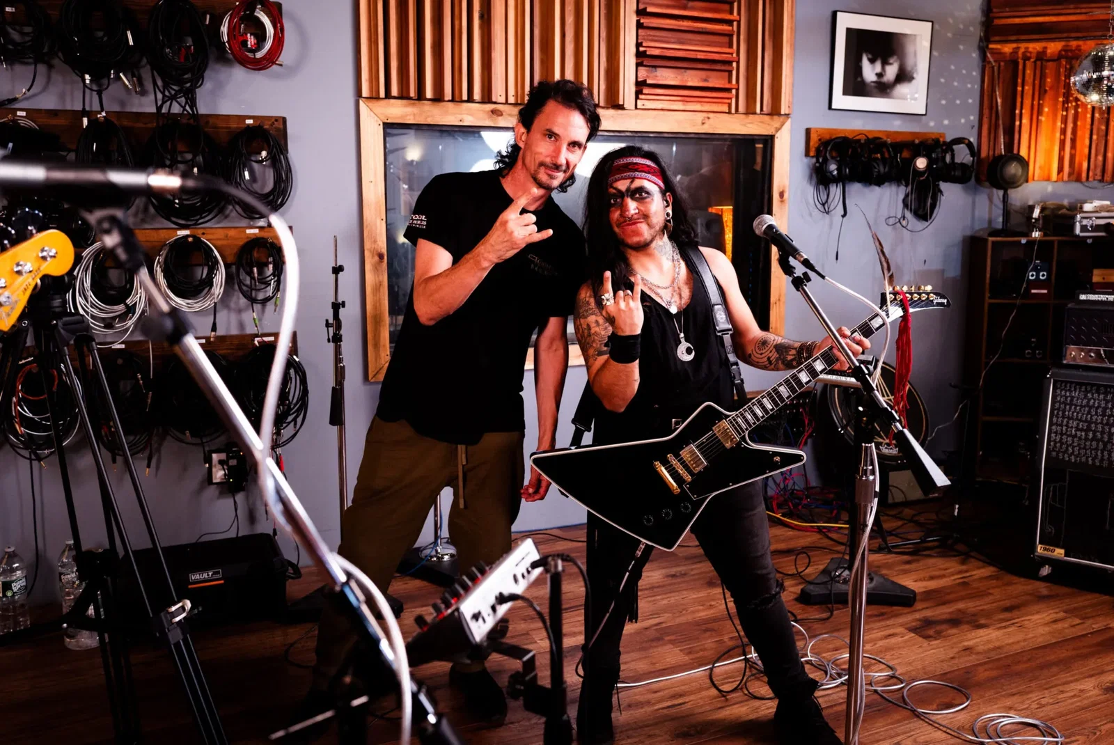 Mawiza: una sessione live con Joe Duplantier dei Gojira