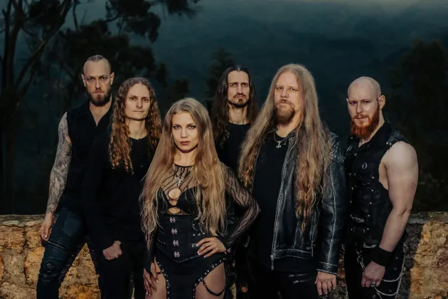 Leaves’ Eyes: pubblicano il video della title track del nuovo EP "Song Of Darkness"