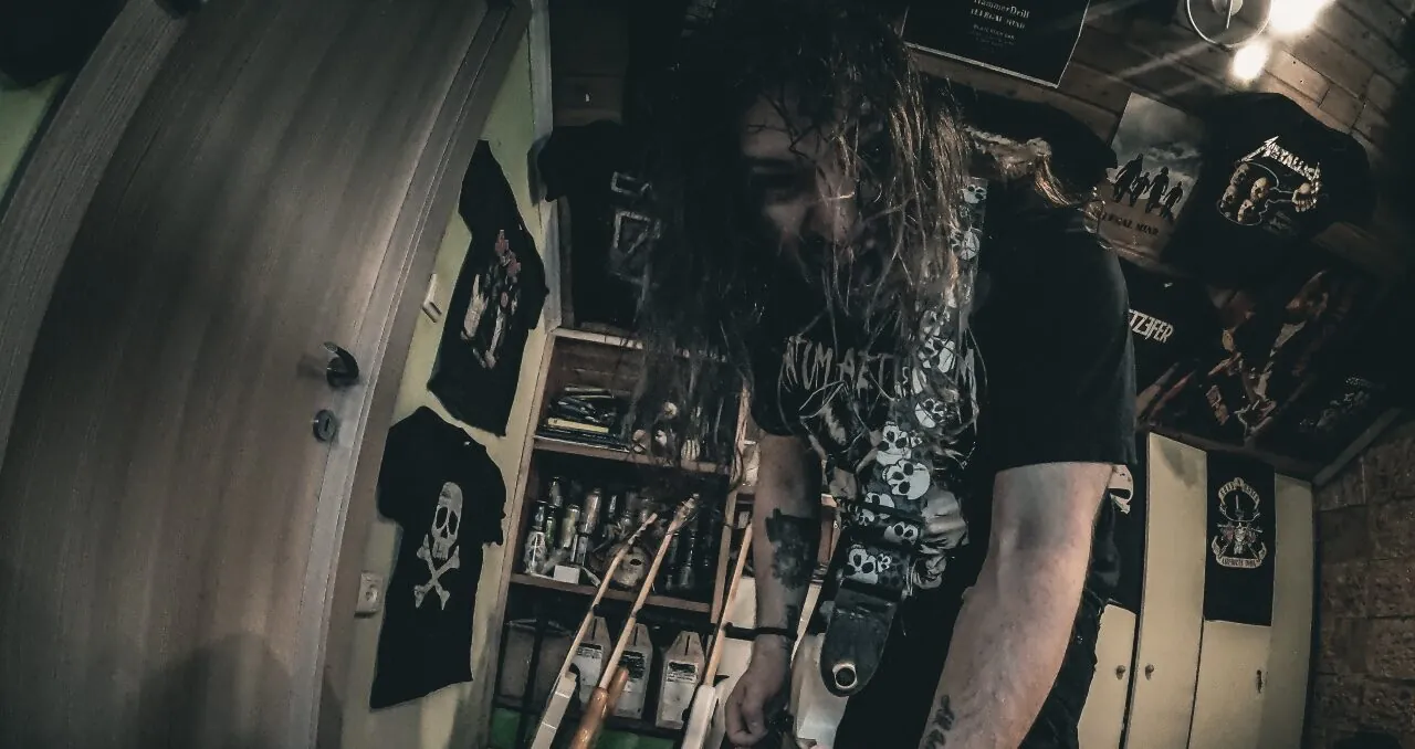 Illegal Mind: torna con il singolo "Prison of My Mind"