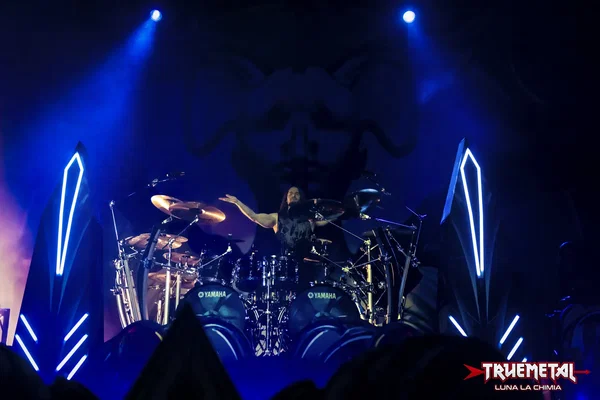 Amaranthe-1